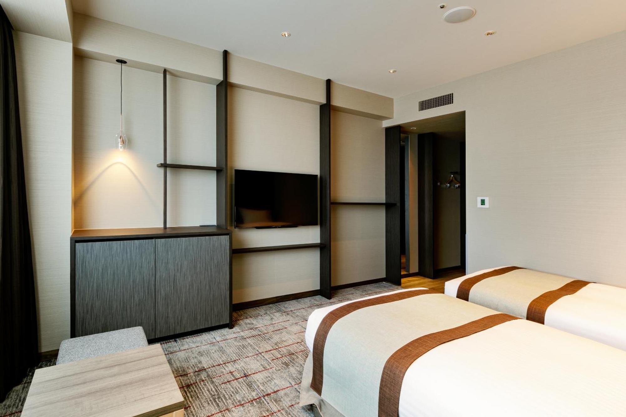 Hotel Vischio Toyama Exterior photo