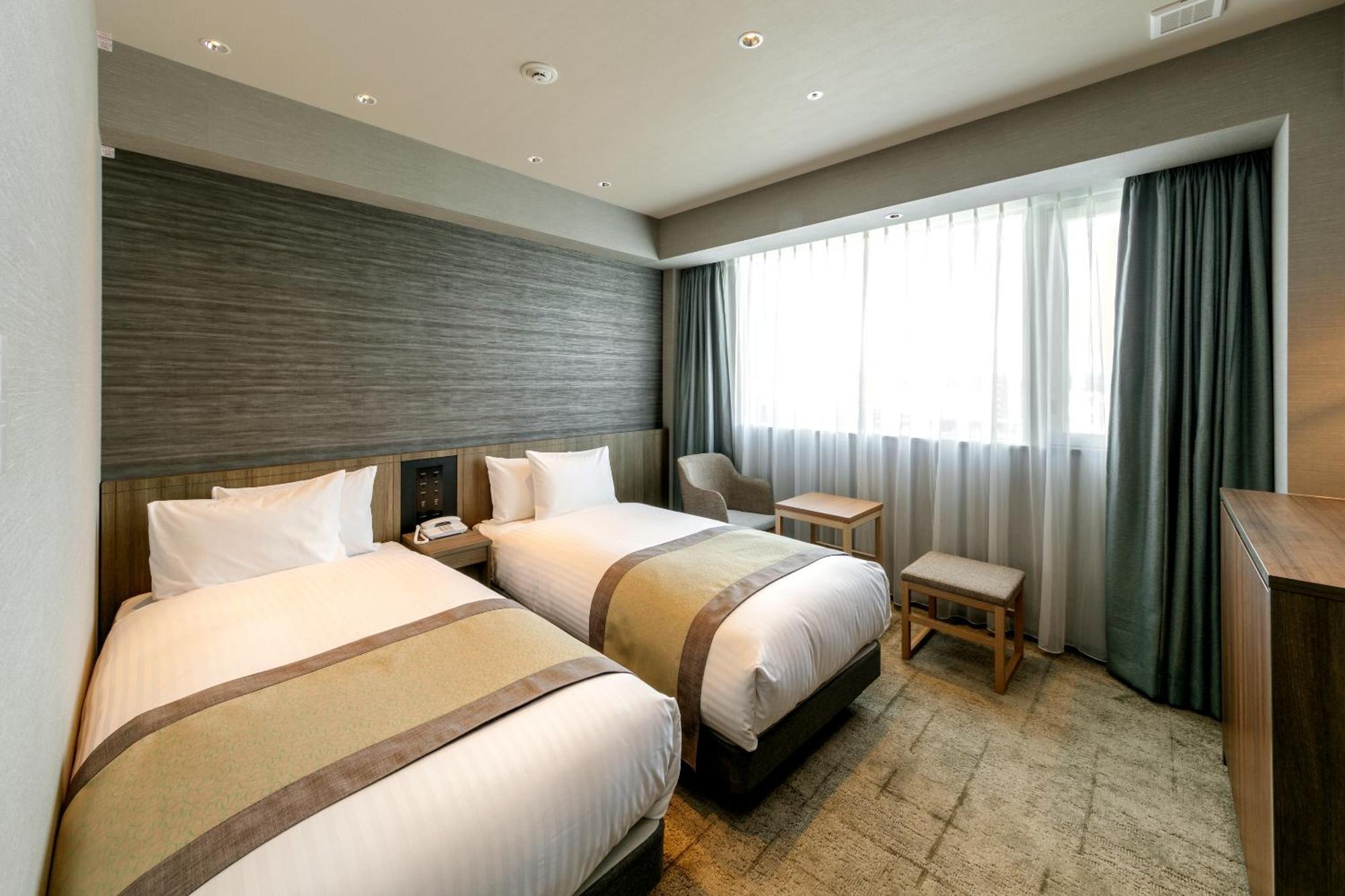 Hotel Vischio Toyama Exterior photo