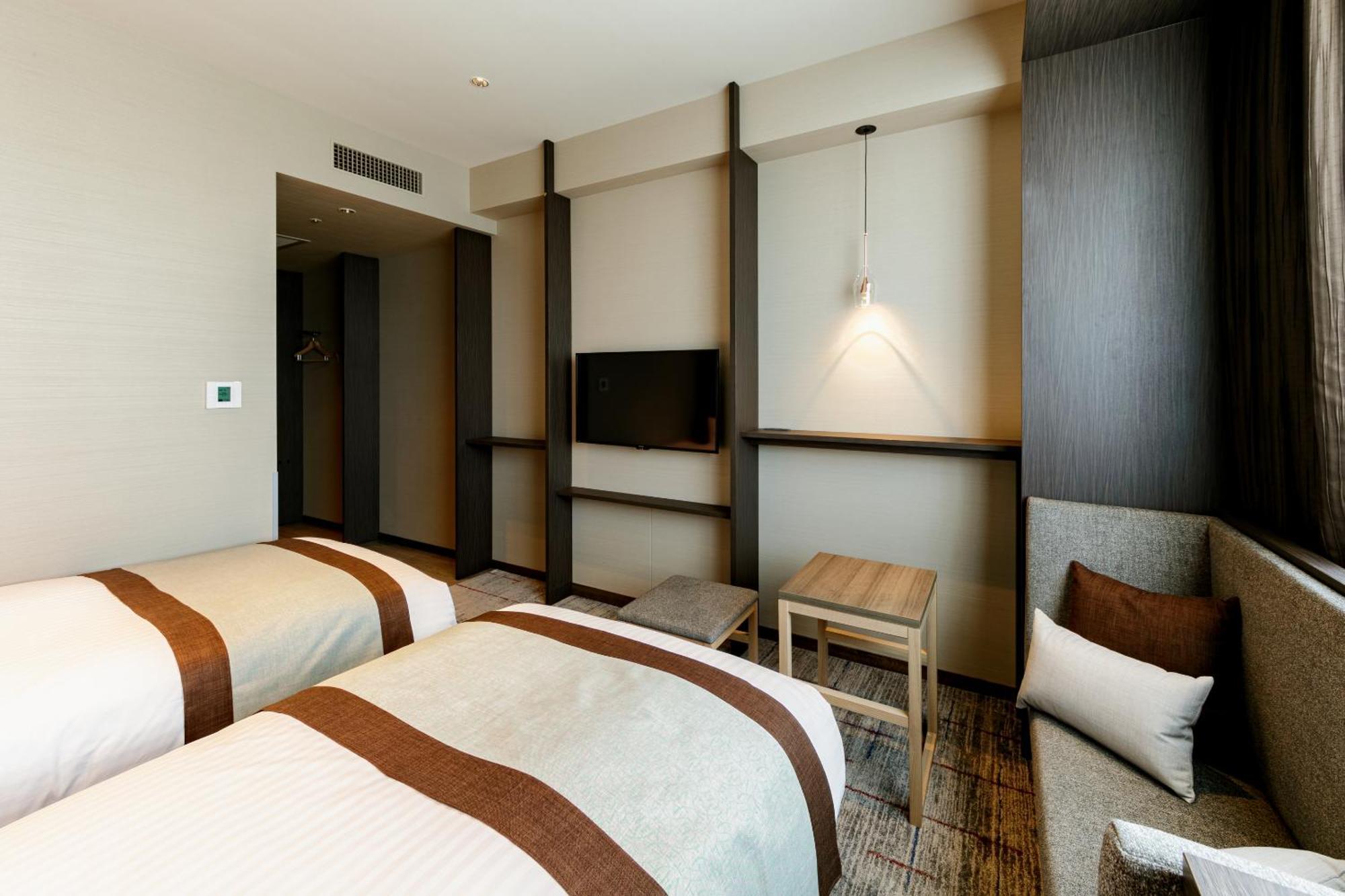 Hotel Vischio Toyama Exterior photo